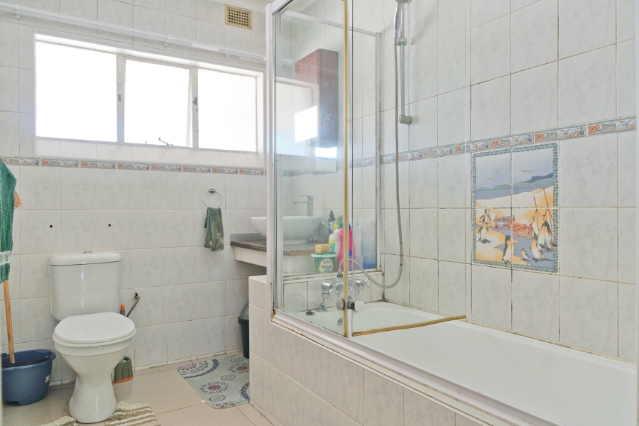2 Bedroom Property for Sale in Beacon Bay Eastern Cape
